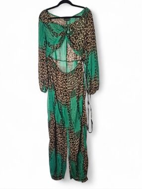 NWT PrettyLittleThing Animal Print Jumpsuit